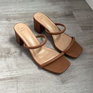 a new day mule heels size 8.5